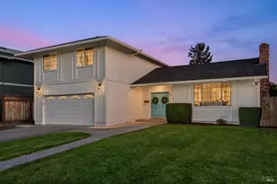 1620 Caulfield Ln, Petaluma, CA 94954 - Photo 1