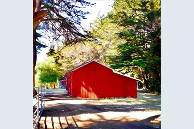 26800 N Highway 1, Fort Bragg, CA 95437 - Photo 23
