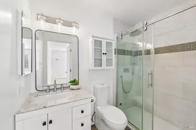 201 Radnor Court, Benicia, CA 94510 - Photo 25