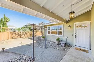201 Radnor Ct, Benicia, CA 94510 - Photo 1