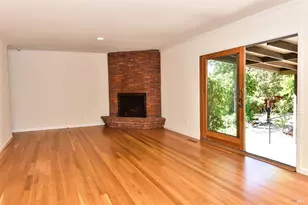 16398 La Grama St, Sonoma, CA 95476 - Photo 15