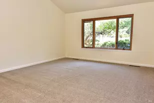 16398 La Grama St, Sonoma, CA 95476 - Photo 17