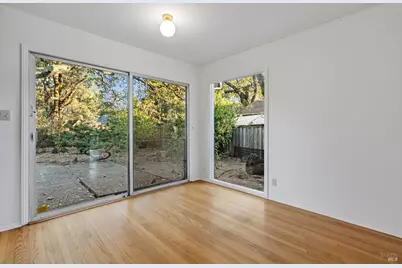 580 E Thomson Avenue, Sonoma, CA 95476 - Photo 9