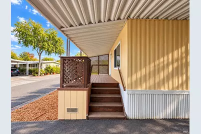 55 Yosemite Road, San Rafael, CA 94903 - Photo 3