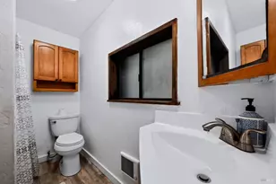 88 Railroad Ave, Camp Meeker, CA 95419 - Photo 21