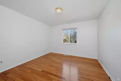 17198 Squirrelhill Road, Hidden Valley Lake, CA 95467 - Photo 15