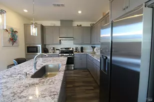 309 Caulfield Ln, Petaluma, CA 94952 - Photo 15