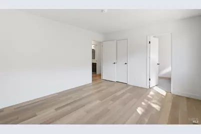105 Elizabeth Way, San Rafael, CA 94901 - Photo 11
