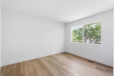 105 Elizabeth Way, San Rafael, CA 94901 - Photo 19