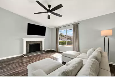 650 W H Street, Dixon, CA 95620 - Photo 7