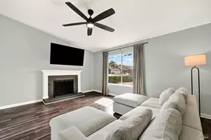 650 W H St, Dixon, CA 95620 - Photo 7