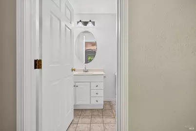 1315 Ridley Avenue, Santa Rosa, CA 95401 - Photo 19
