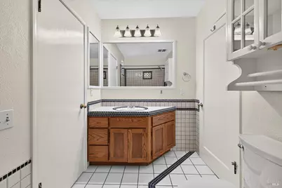 1315 Ridley Avenue, Santa Rosa, CA 95401 - Photo 25