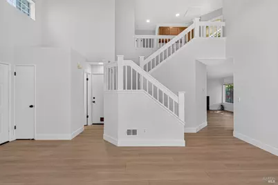 440 Valley Oak Court, Windsor, CA 95492 - Photo 9