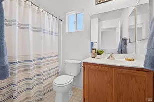 2207 Meteorite Ln, Santa Rosa, CA 95404 - Photo 29