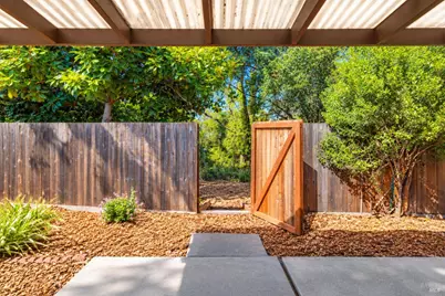 1 Creekview Court, Santa Rosa, CA 95409 - Photo 29