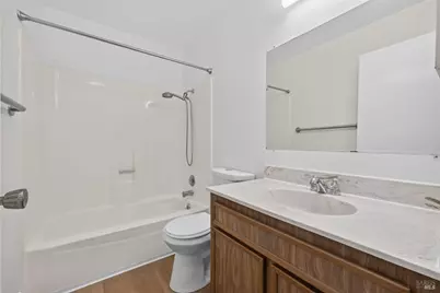 1 Creekview Court, Santa Rosa, CA 95409 - Photo 21