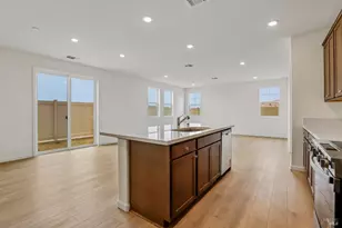 5876 Trailblaze Dr, Fairfield, CA 94533 - Photo 13