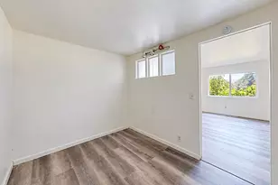 9515 Castlewood St, Oakland, CA 94605 - Photo 11