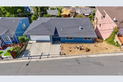9515 Castlewood Street, Oakland, CA 94605 - Photo 3