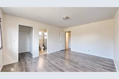 9515 Castlewood Street, Oakland, CA 94605 - Photo 13