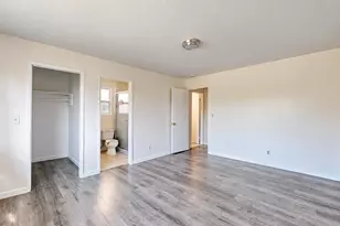 9515 Castlewood St, Oakland, CA 94605 - Photo 13
