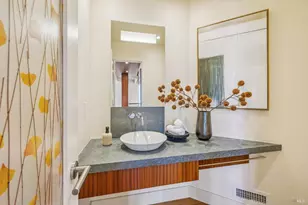 102 Crest Rd, Piedmont, CA 94611 - Photo 35