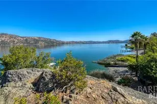 10560 North Dr, Clearlake, CA 95422 - Photo 7
