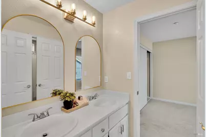 498 E E Street, Benicia, CA 94510 - Photo 31