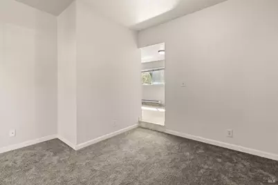 128 W F Street, Benicia, CA 94510 - Photo 11