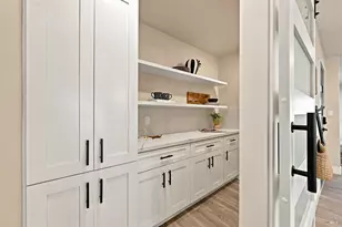 1051 Vassar Dr, Napa, CA 94558 - Photo 25