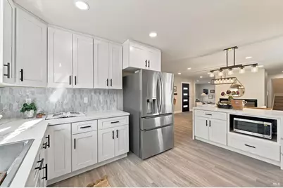 1051 Vassar Drive, Napa, CA 94558 - Photo 23