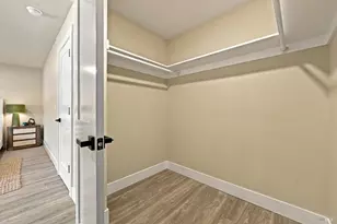 1051 Vassar Dr, Napa, CA 94558 - Photo 29