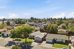 249 Jasmine St, Fairfield, CA 94533 - Photo 41