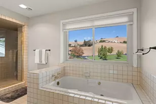 2528 Cotswold Hill Dr, Fairfield, CA 94534 - Photo 33