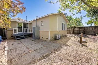 1181 Clover Drive, Santa Rosa, CA 95401 - Photo 9