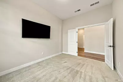 7320 Willowglen Drive, Rohnert Park, CA 94928 - Photo 17