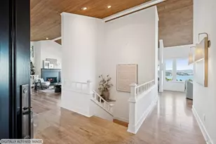 62 Cloud View Rd, Sausalito, CA 94965 - Photo 7