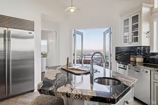 62 Cloud View Rd, Sausalito, CA 94965 - Photo 37