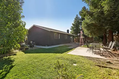 132 Carlton Avenue, Vacaville, CA 95687 - Photo 13