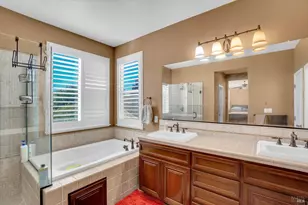 1000 Amber Ridge Lane, Vacaville, CA 95687 - Photo 17