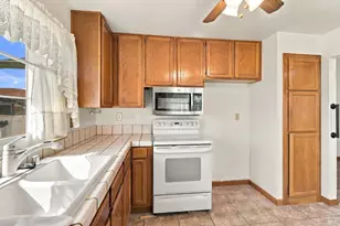 724 Vintage Ave, Fairfield, CA 94534 - Photo 11