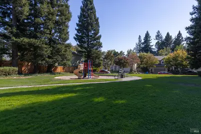 236 Wikiup Meadows Drive, Santa Rosa, CA 95403 - Photo 27