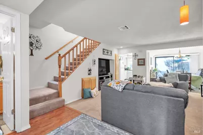 299 Shasta Drive #32, Vacaville, CA 95687 - Photo 11
