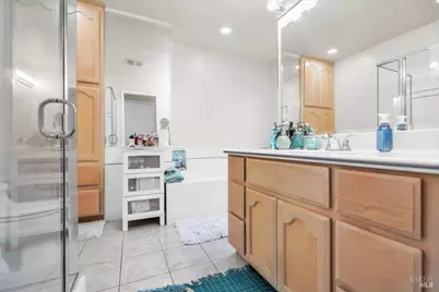 299 Shasta Drive #32, Vacaville, CA 95687 - Photo 23
