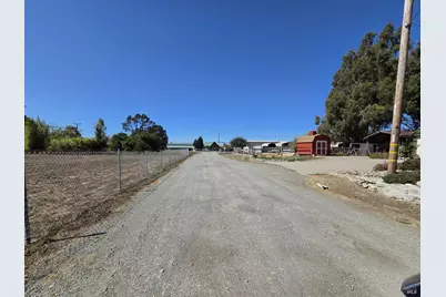 101 Holcomb Lane, American Canyon, CA 94503 - Photo 15