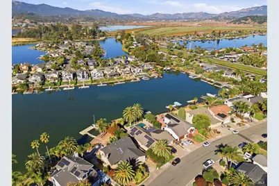 36 Del Oro Lagoon, Novato, CA 94949 - Photo 7