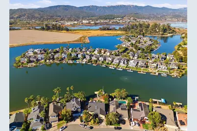 36 Del Oro Lagoon, Novato, CA 94949 - Photo 9