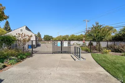 7 Falcon Crest Circle, Napa, CA 94558 - Photo 37