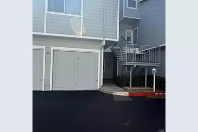 1850 Blossom Avenue #203, Fairfield, CA 94533 - Photo 3
